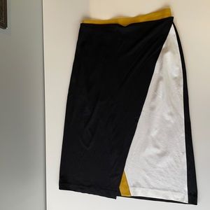 Towowge Color-blocked Wrap Skirt